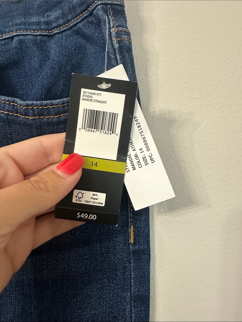 Bandolino Straight Leg Jeans in Dark Blue - Picture 4 of 6